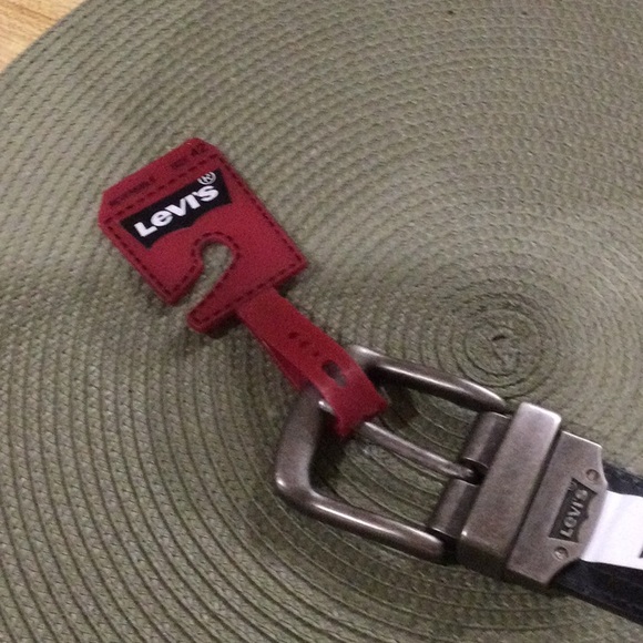 Levi’s reversible belt - Picture 2 of 7